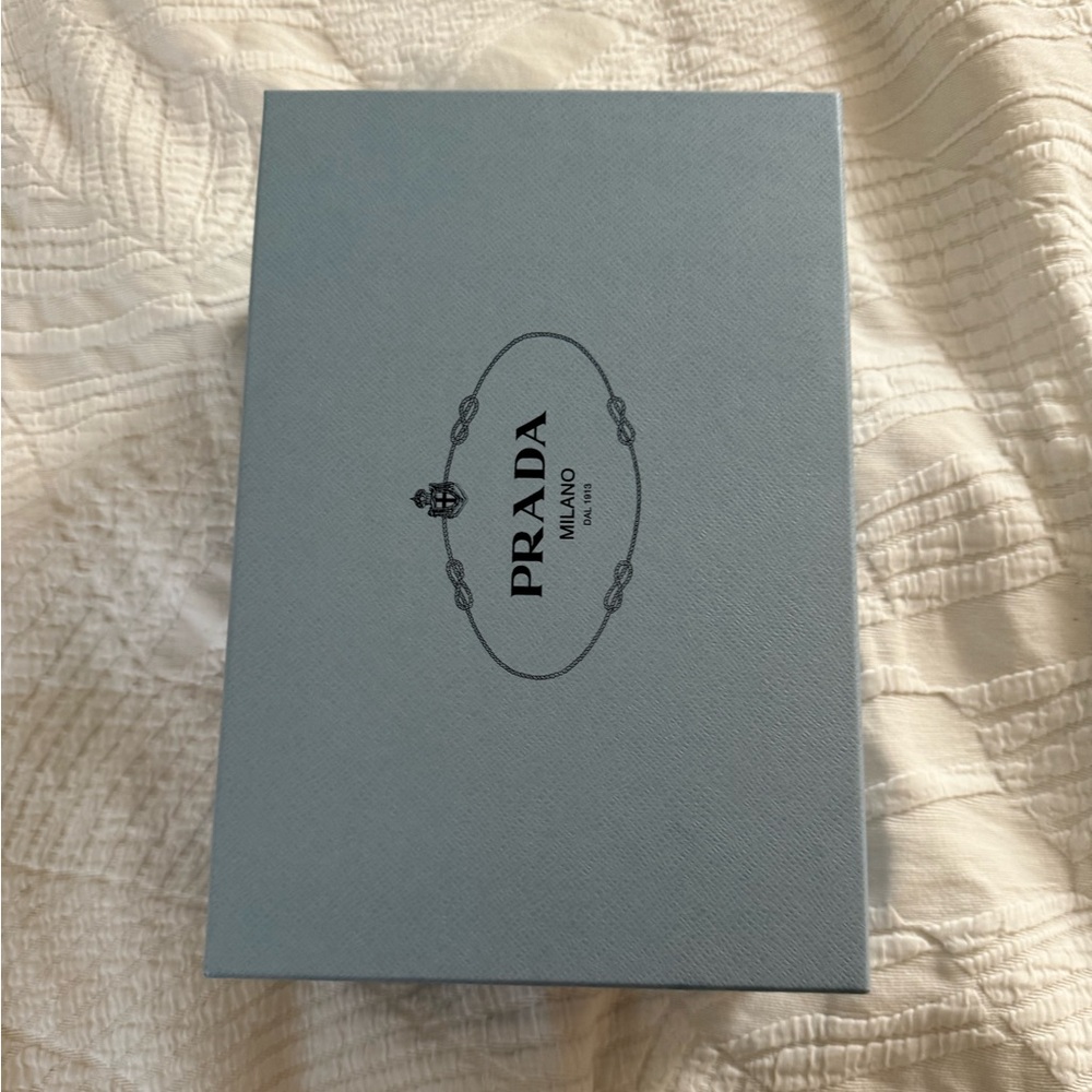 Prada shoes box